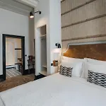 Almalusa Baixa/chiado 4*