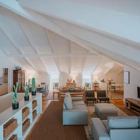 Πανσιόν Almalusa Baixa/chiado 4*