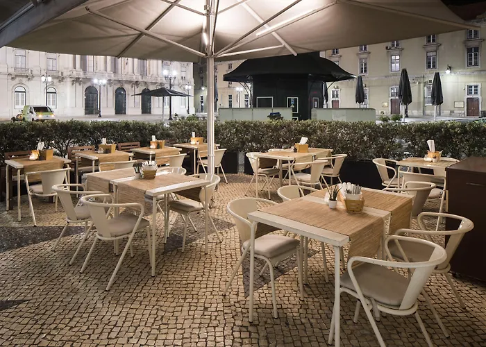 Pensión Almalusa Baixa/chiado 4*