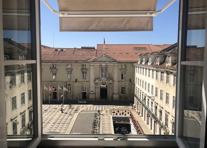 Pensión Almalusa Baixa/chiado 4*