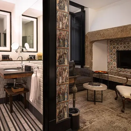 Guest house Almalusa Baixa Chiado Lisbon