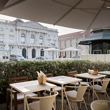 Almalusa Baixa/chiado Πανσιόν