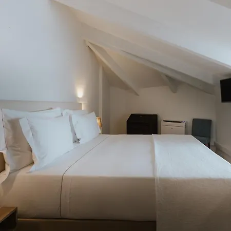 Almalusa Baixa Chiado Guest house