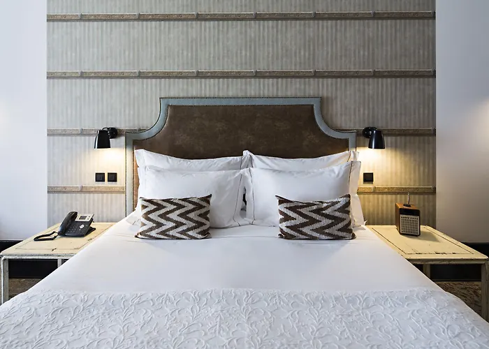 Pensjonat Almalusa Baixa/chiado 4*