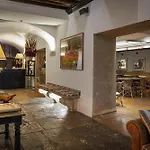 Almalusa Baixa Chiado 4*