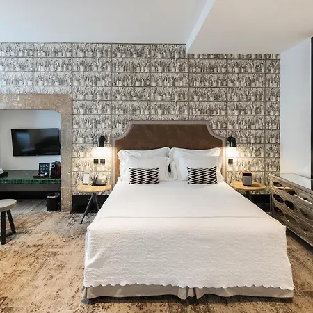 Pensionat Almalusa Baixa Chiado 4*