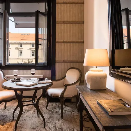 Pensionat Almalusa Baixa Chiado 4*